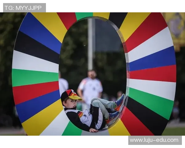 足球明星联手打造精彩视频模板助力球迷互动与分享